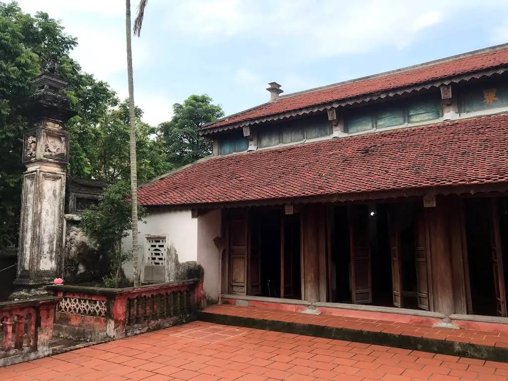 Cảnh quan Chùa Bạch Nao