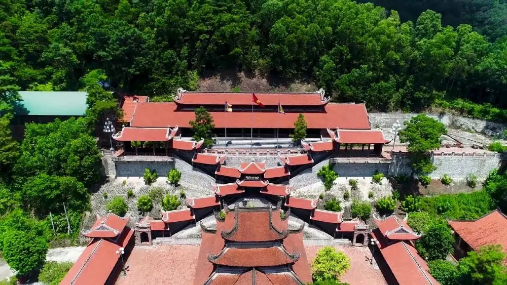 Toàn thể Khu di tích Đền Sóc