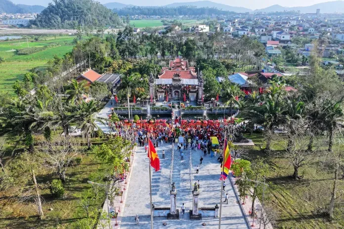 Toàn cảnh Lễ hội Đền Nguyễn Xí