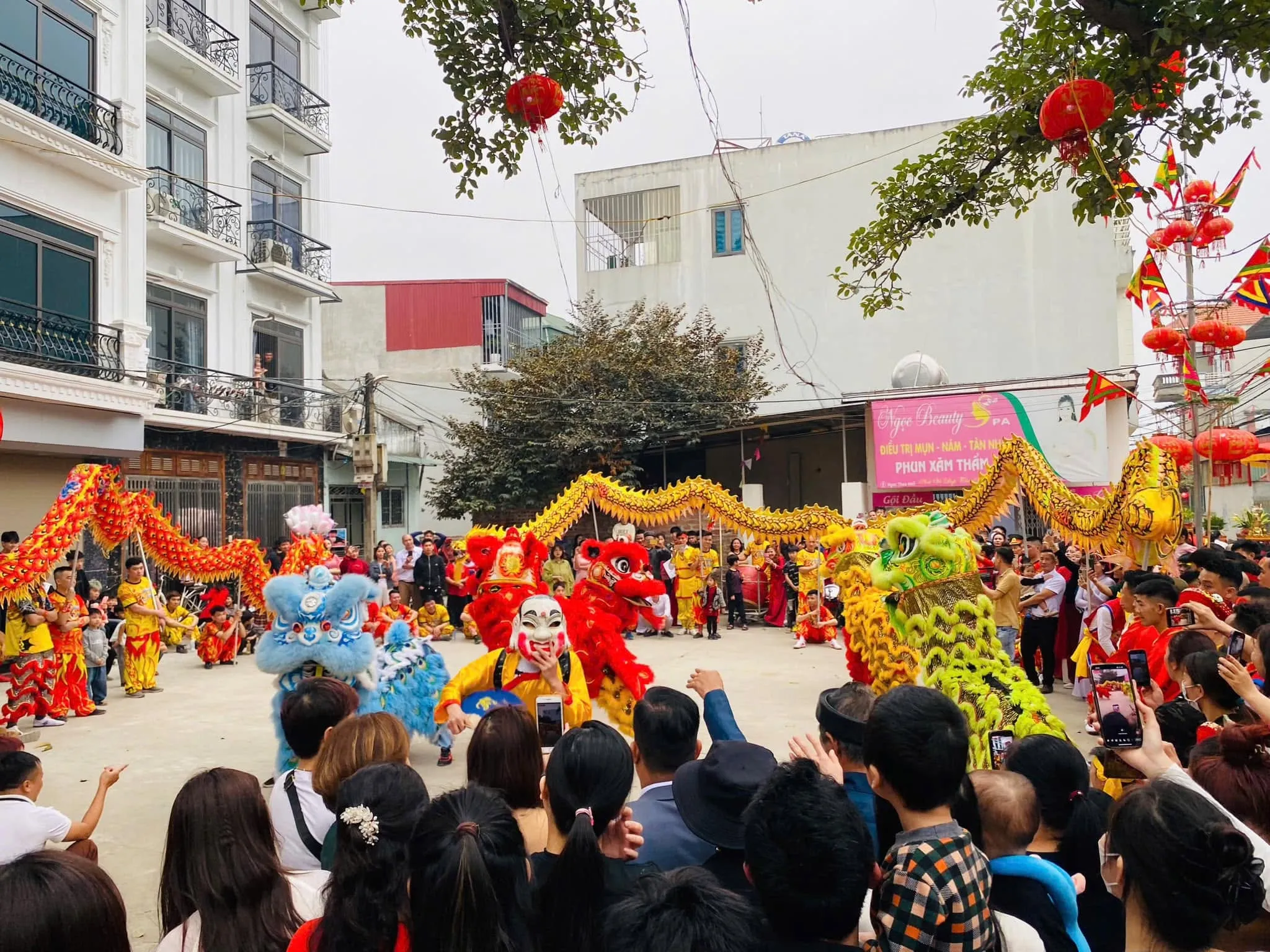 Giao lưu văn nghệ của Hội đình Thanh Lương