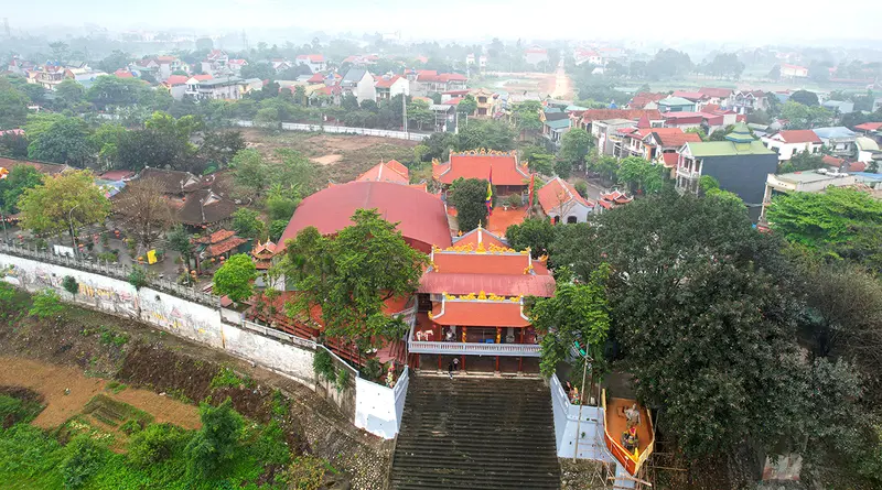 Cảnh Đền Tam Giang chụp từ trên cao