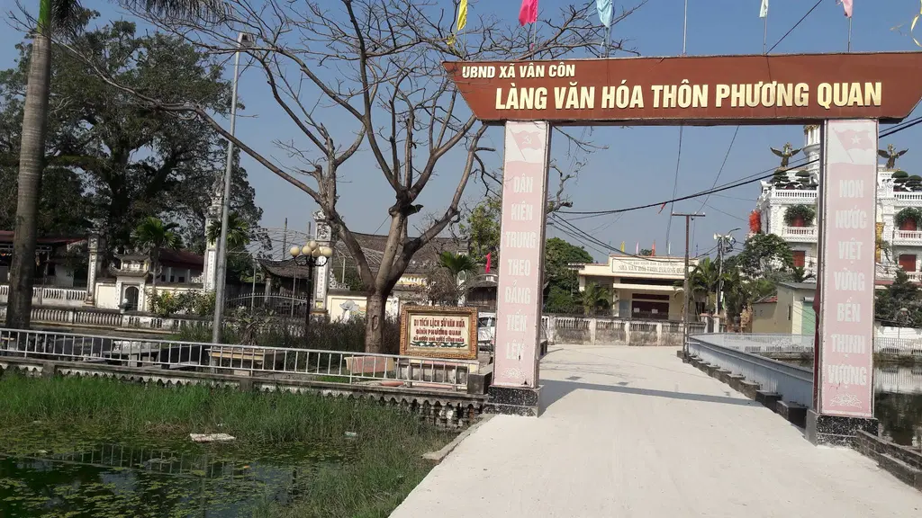 Cảnh quan Đình Phương Quan