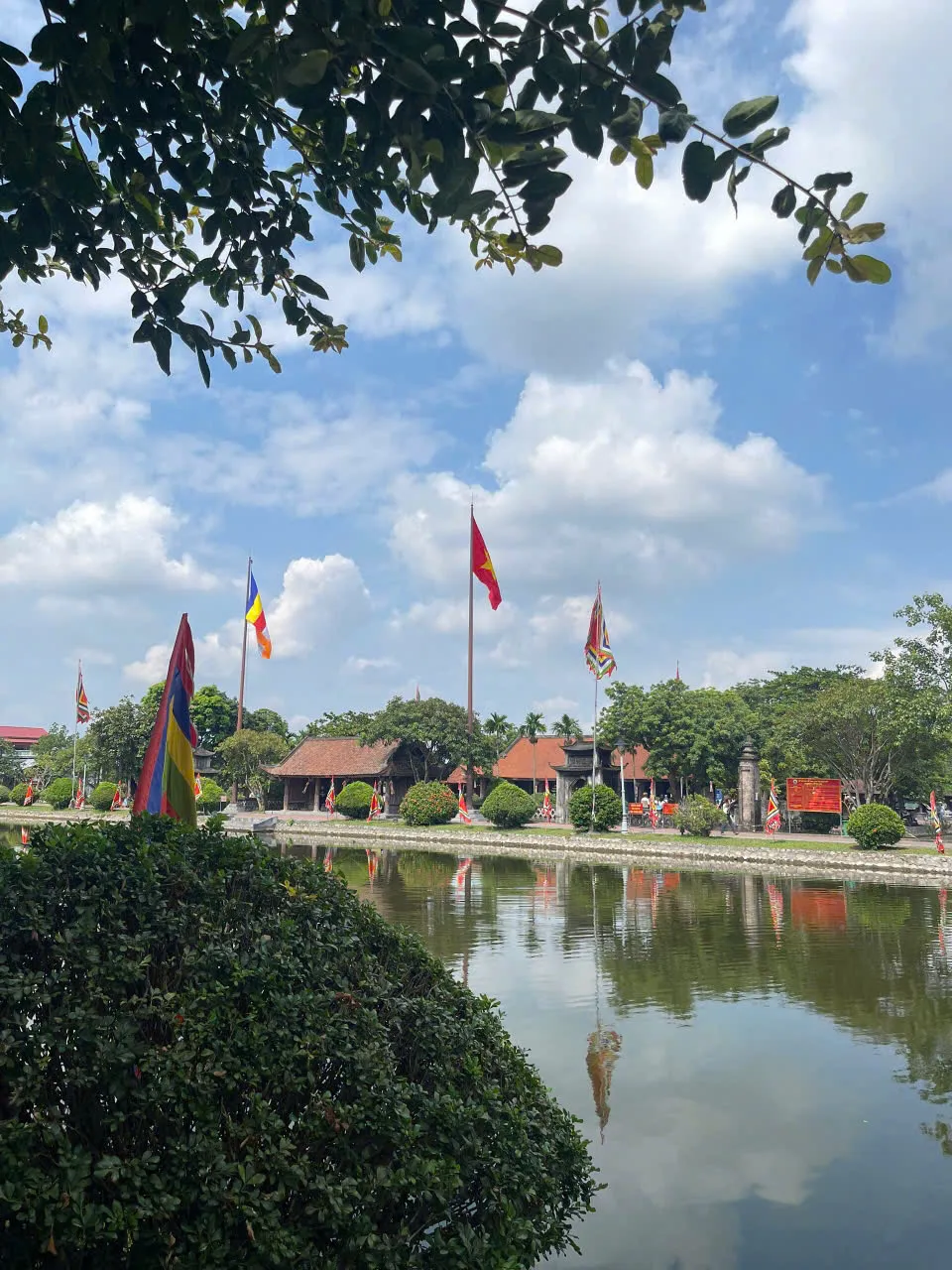 Chùa Keo Thái Bình nhìn từ xa