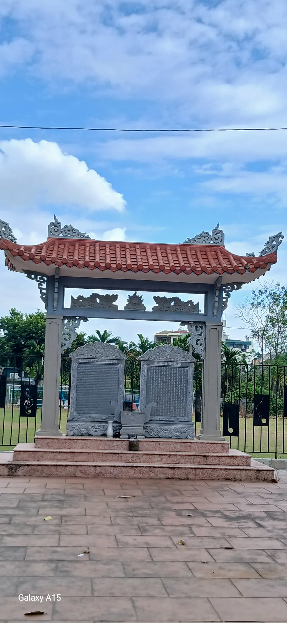 Di tích nền Hành Tại thuộc không gian di tích lịch sử làng Yên Lộ