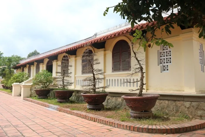 Cảnh quan Nhà Cổ Huỳnh Phủ