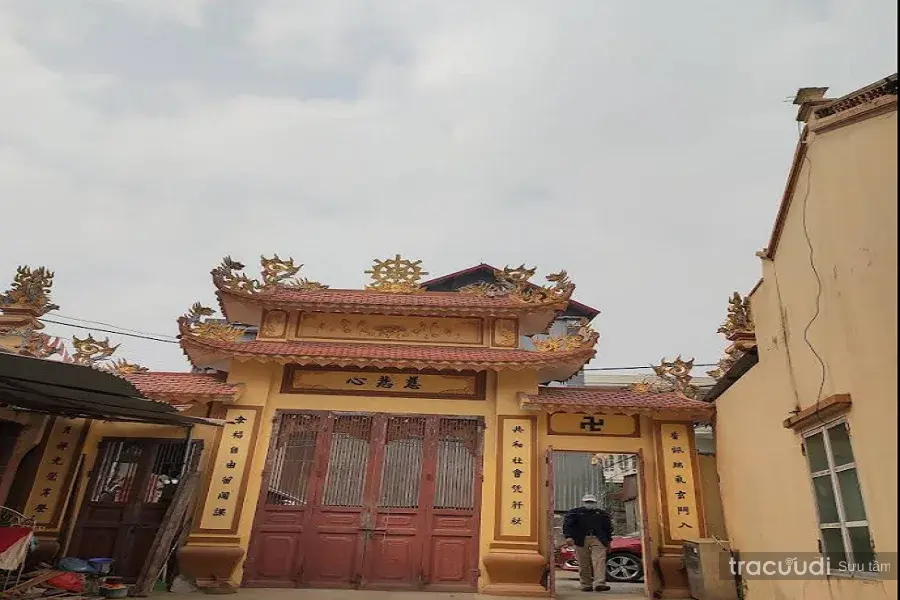 Cổng Chùa Triệu Xuyên
