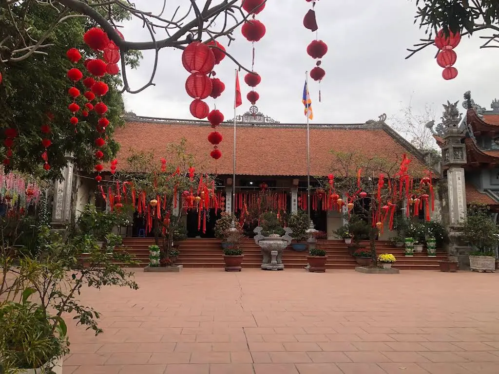 Cảnh quan Chùa Cấm