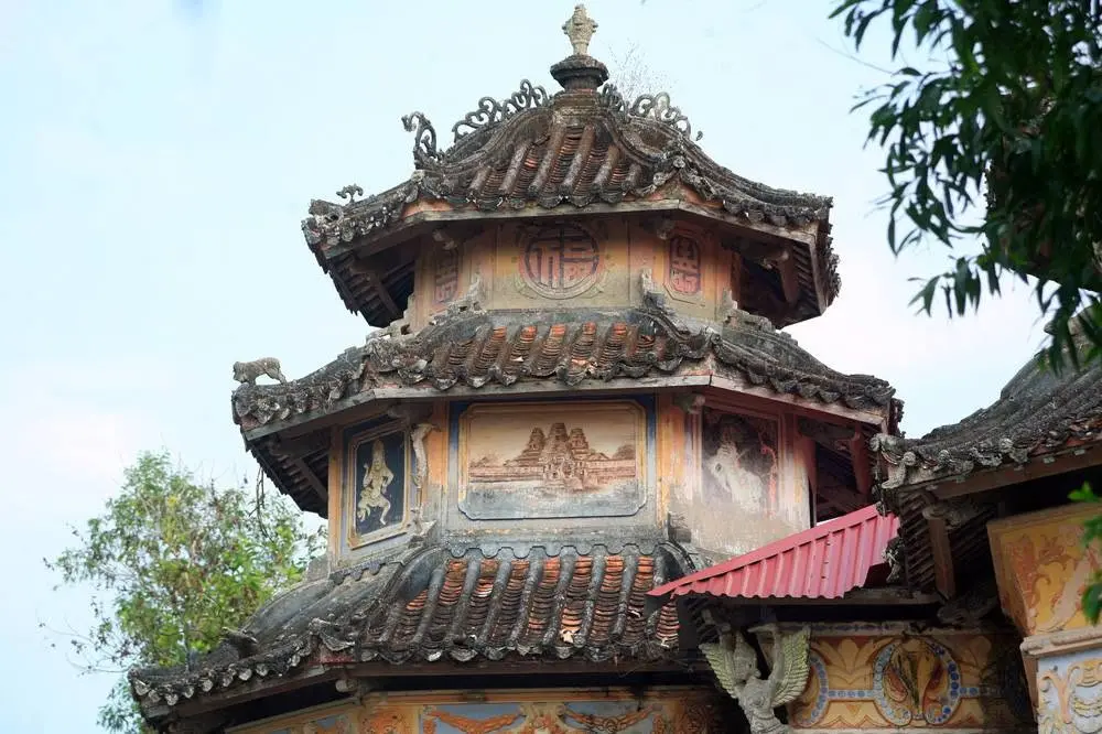 Kiến trúc Mộ ông Hàm Huỳnh Kỳ