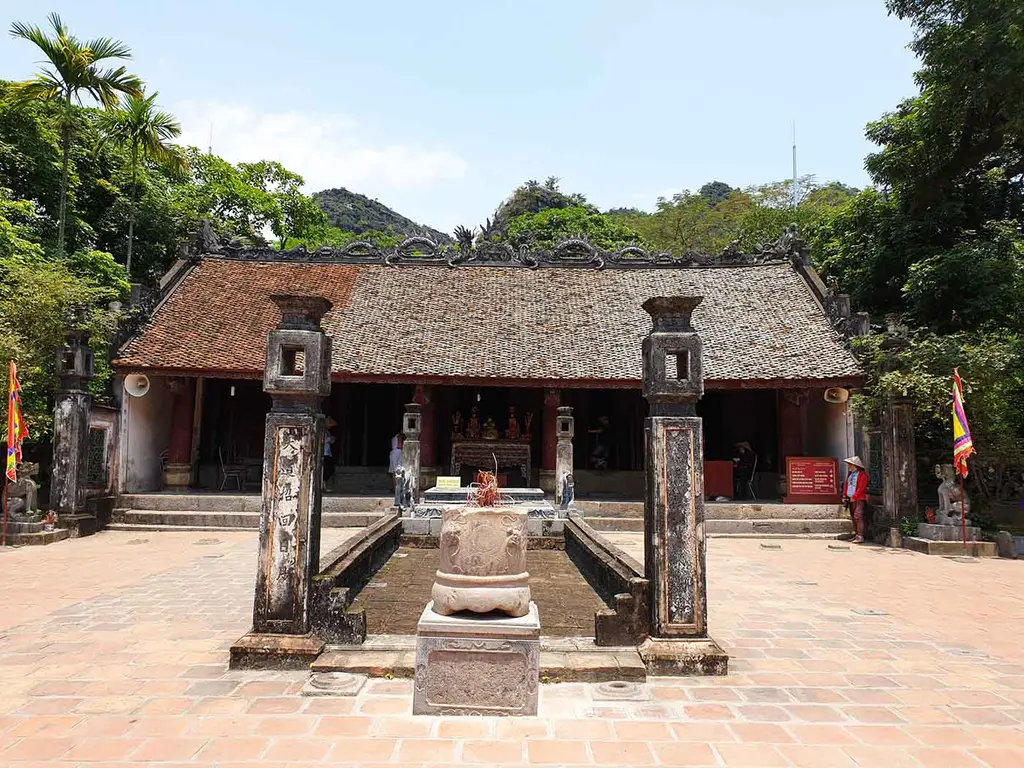 Đền thờ vua Đinh Tiên Hoàng tại Quần thể danh thắng Tràng An
