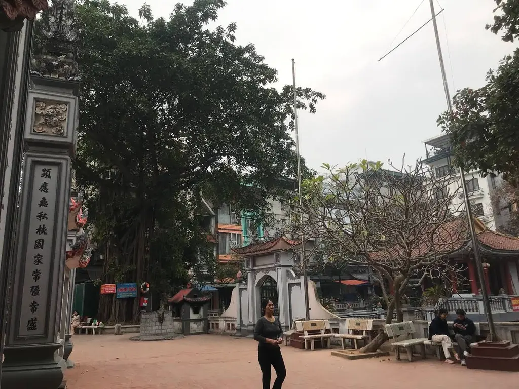 Cảnh quan di tích Đình An Hòa
