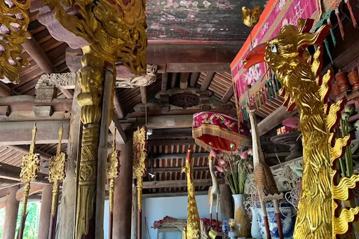 Bên trong Đình Thụy Phiêu