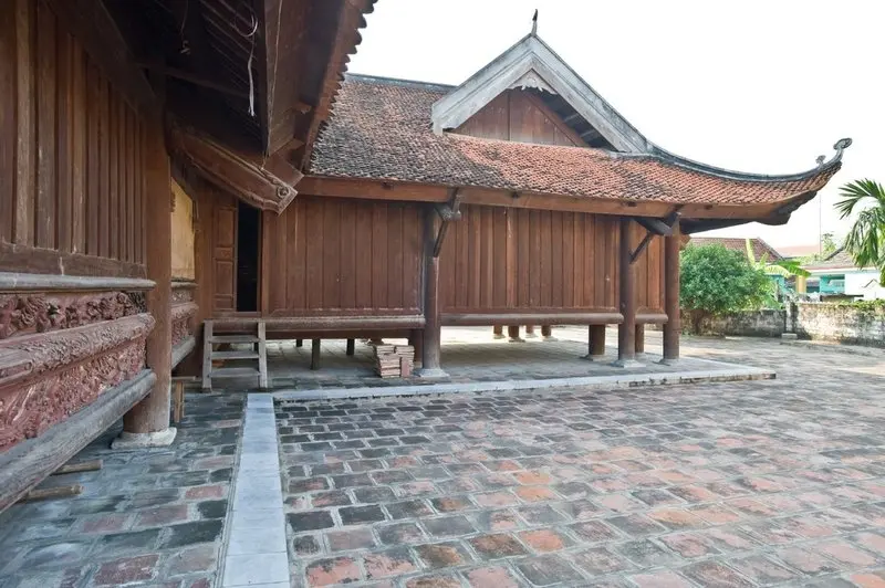 Cảnh quan tại Đình Kiền Bái