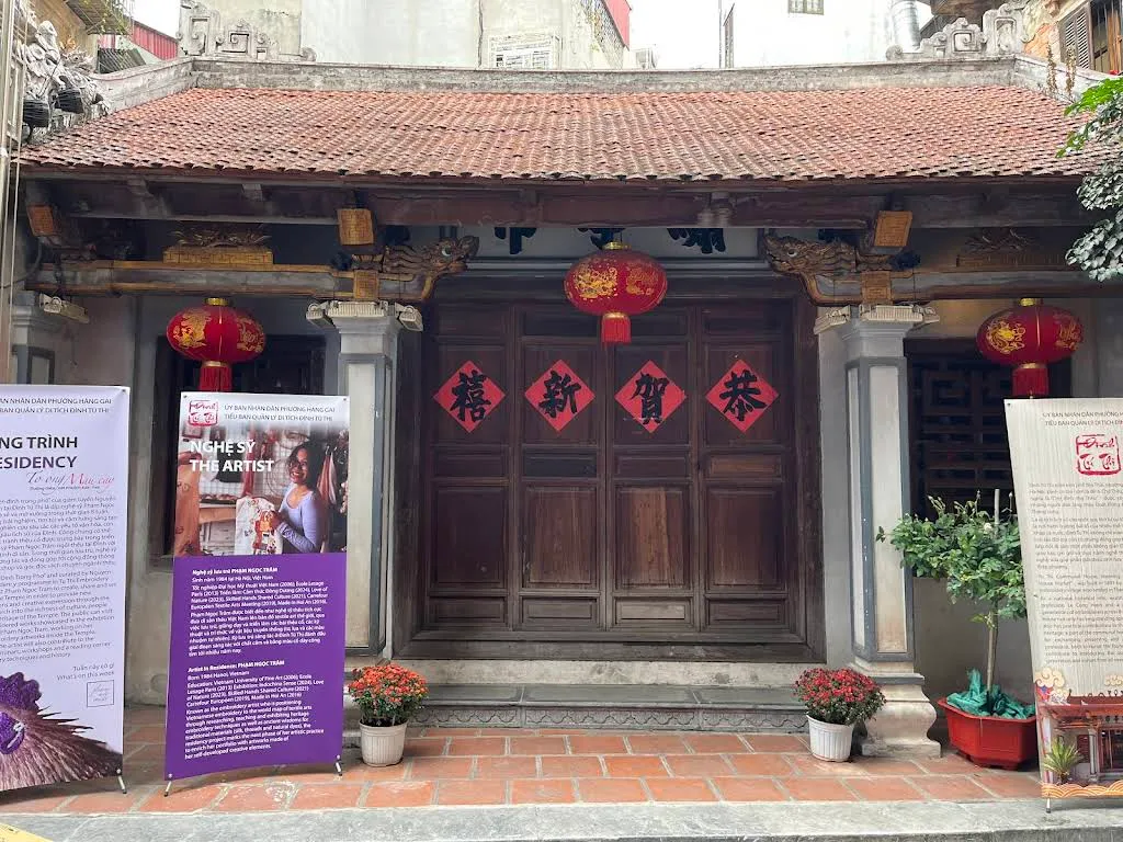 Không gian di tích Đình Tú Thị