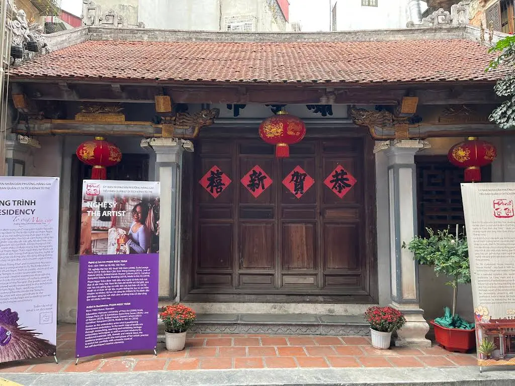 Không gian di tích Đình Tú Thị