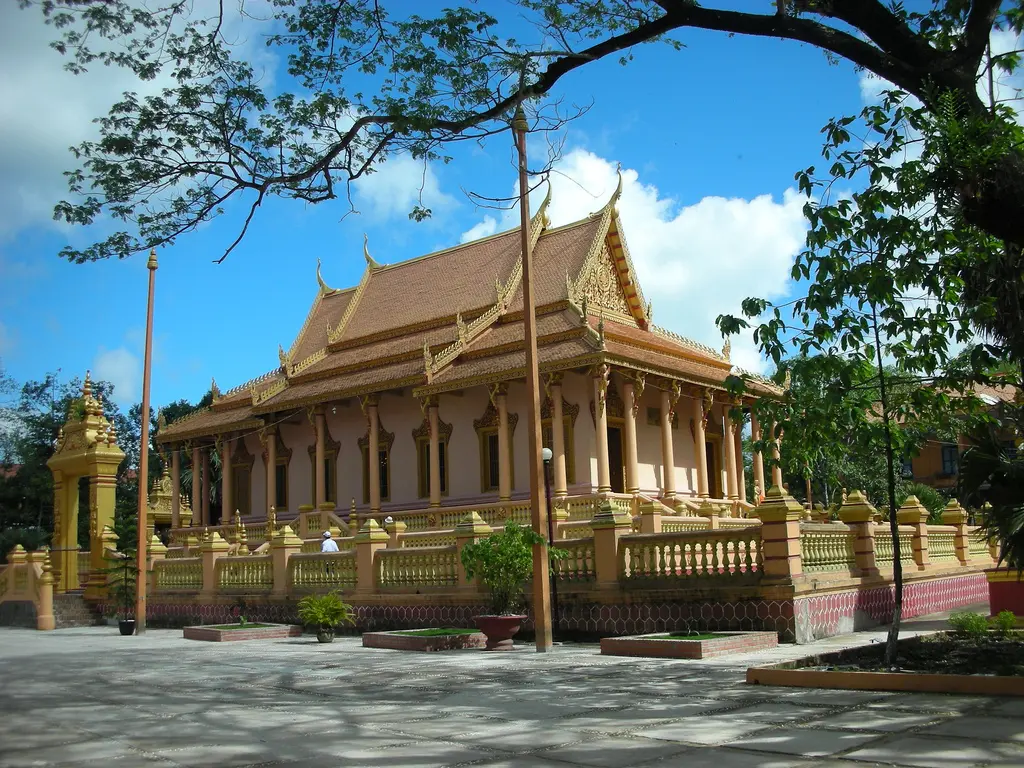 Cảnh quan Chùa Kh'leang