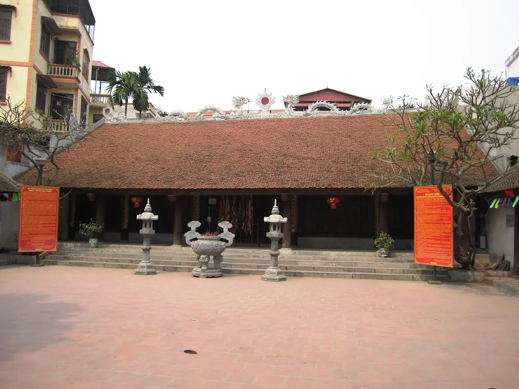 Cảnh quan Đình Mai Động