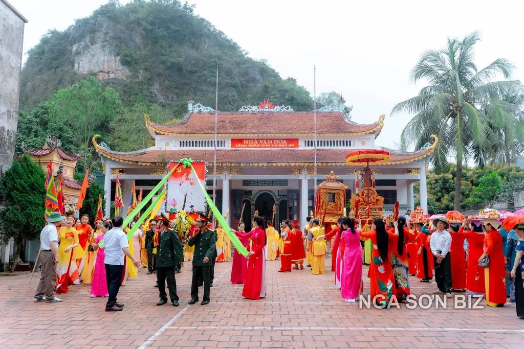 Không gian Lễ hội Đền Bái La