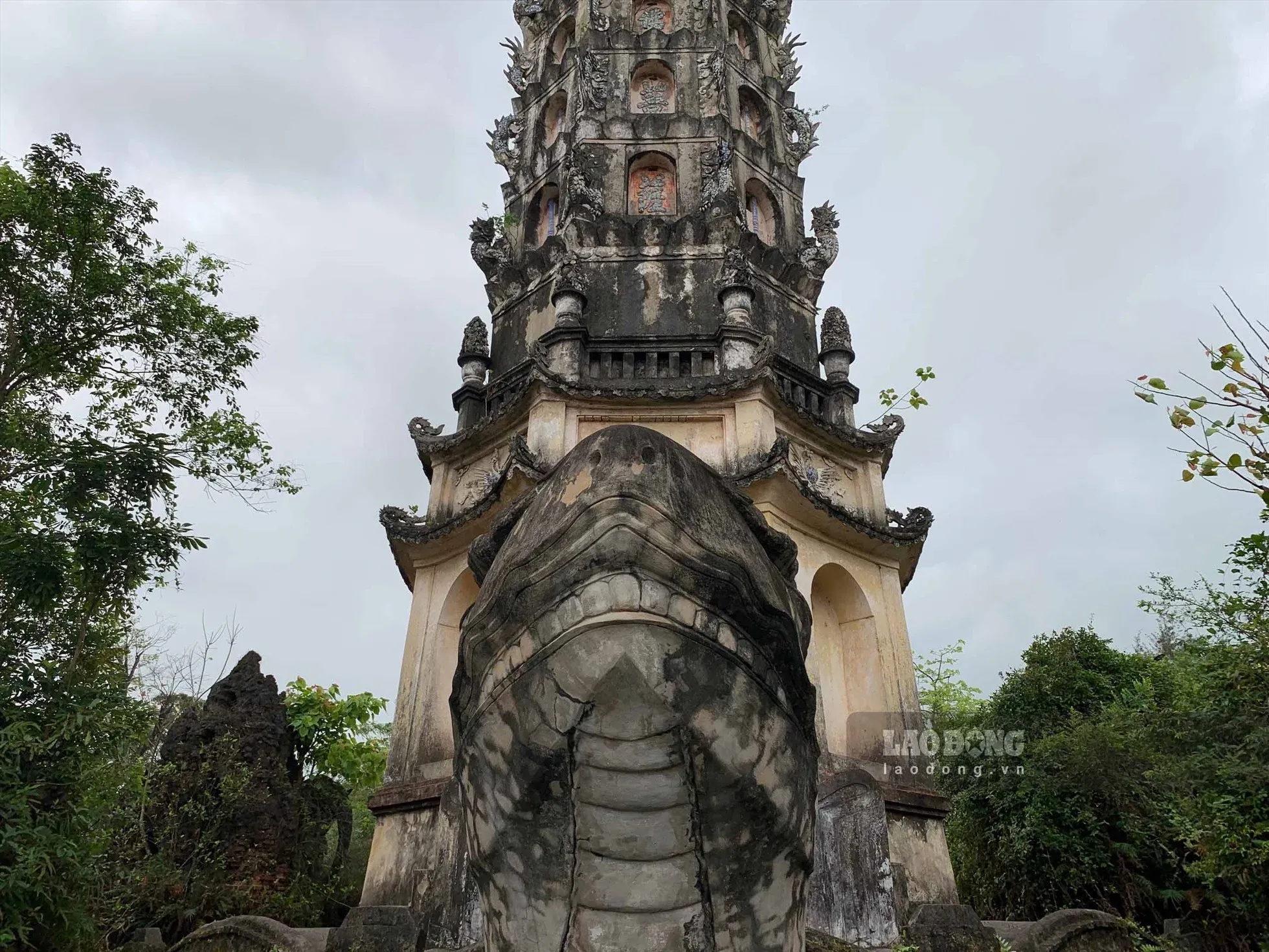 Tháp Cửu Phẩm Liên Hoa chùa Cổ Lễ