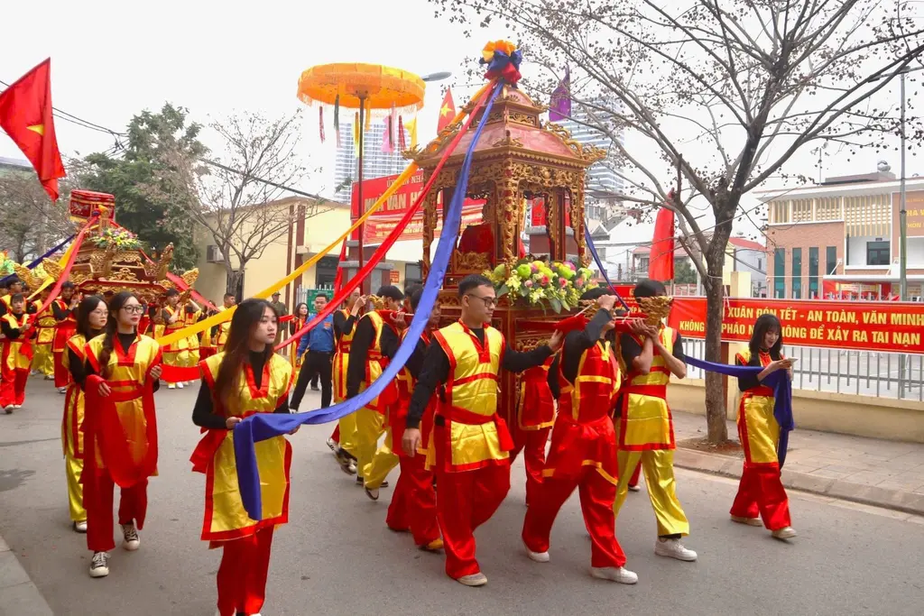 Lễ rước tại Hội đình làng Ngọc Chi