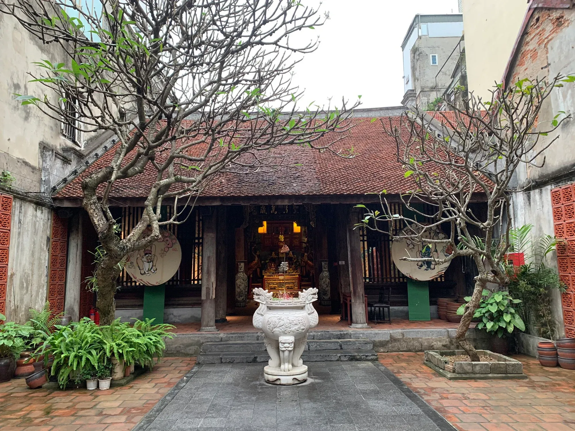 Không gian tại Đình Kim Ngân