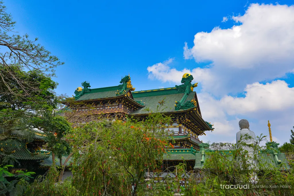 Không gian cảnh quan di tích Chùa Minh Thành
