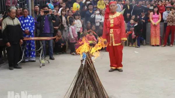 Lễ phát hỏa tại Lễ hội Vật Võ Liễu Đôi