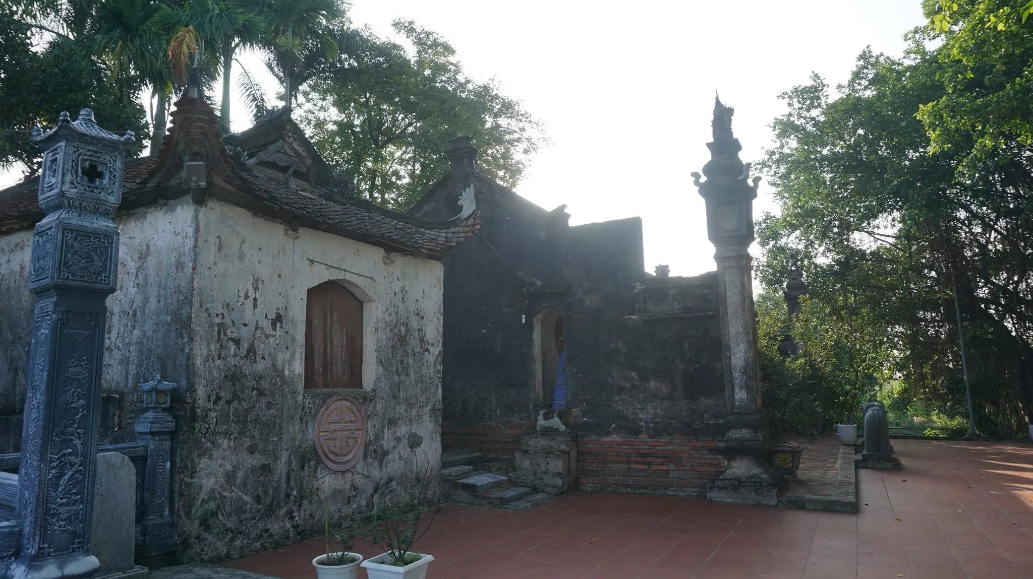 Cảnh quan Miếu Ngọc Tảo
