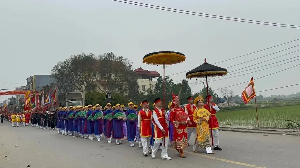 Đoàn rước tại Lễ hội Tam Tảo