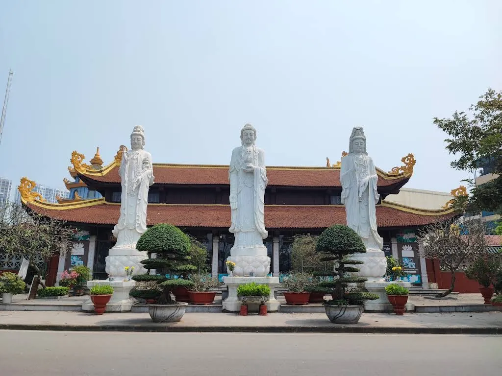 Cảnh quan di tích Chùa Tứ Kỳ