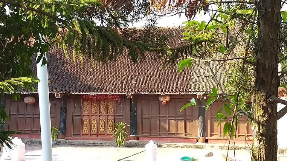 Không gian di tích Đình Lũng Kinh