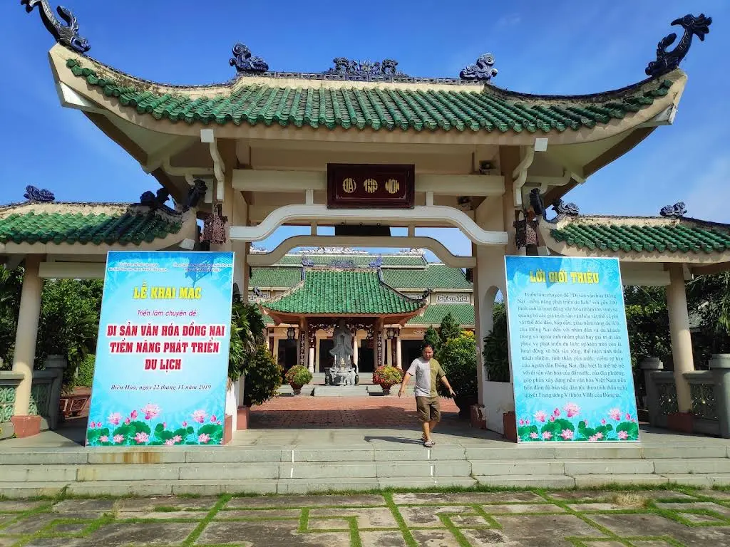 Cảnh quan di tích lịch sử Văn Miếu Trấn Biên