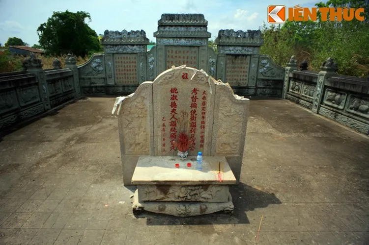 Mộ phần Cao Minh Thạnh