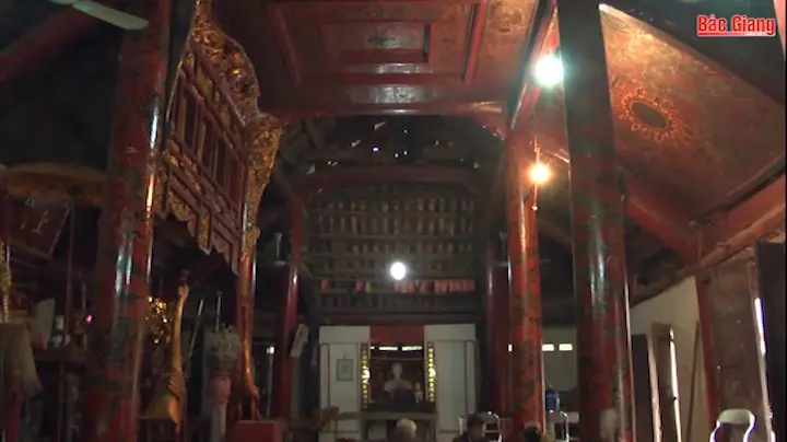 Không gian bên trong Đình Am