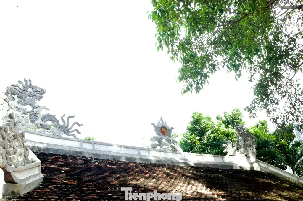Kiến trúc mái Đình Lạc Giao