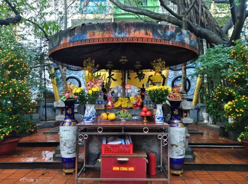 Không gian cảnh quan di tích Lăng Phùng Hưng