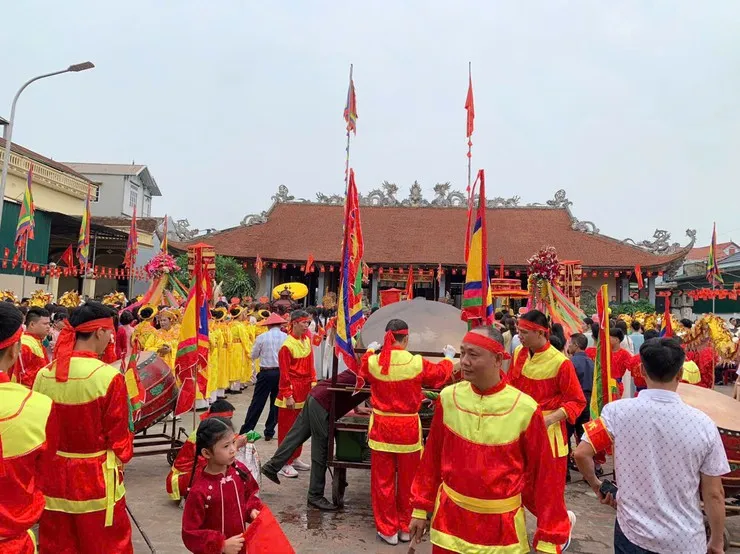 Không khí lễ hội tại Hội đình Vũ Lăng