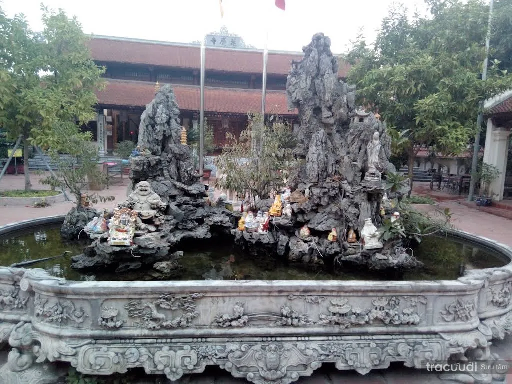 Không gian cảnh quan Chùa Diên Khánh (chùa La Khê)