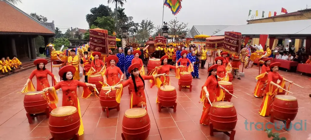 Lễ hội Đình Xâm Xuyên