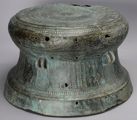Tang trống đồng Quảng Chính