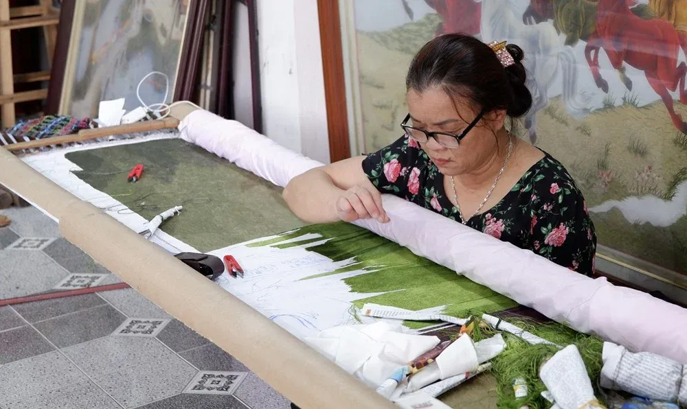 Làng thêu Khoái Nội – nơi những đường kim lưu giữ hồn quê
