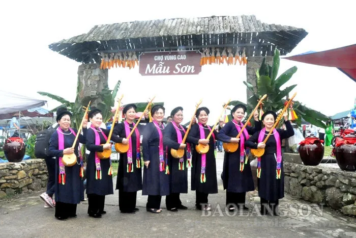 Liên hoan Du lịch Mẫu Sơn – Nơi hội tụ sắc màu văn hóa và bản sắc vùng cao Lạng Sơn