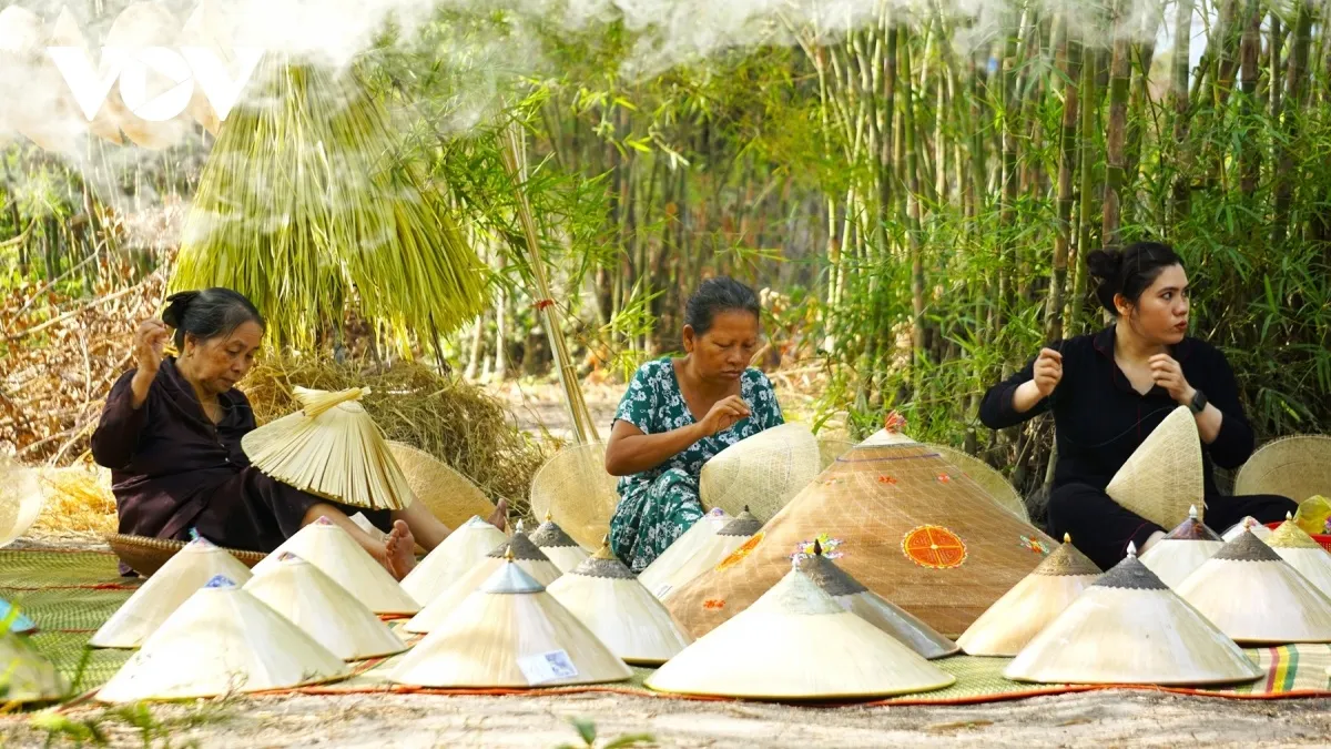 Nón ngựa Phú Gia – gợi nhớ một thời vó ngựa đất Bình Định