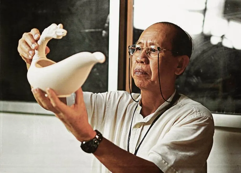 Nghệ nhân Nhân dân Lý Ngọc Minh - từ đất hóa tinh hoa