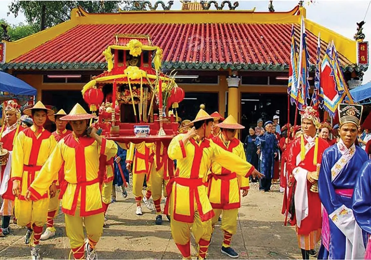 Hội Miếu Ba Thôn – Không gian tín ngưỡng của cư dân biển Quang Lang