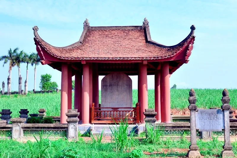 Bia “Đại Việt Lam Sơn Kính Lăng bi” - Một trang sử bằng đá