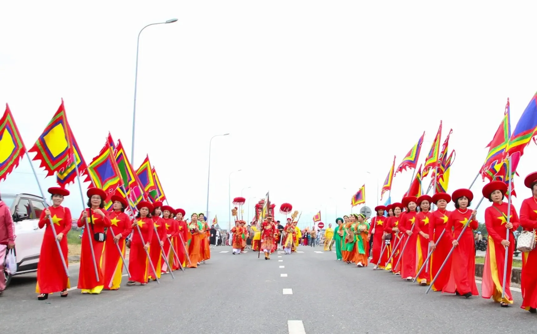 Lễ hội Bửu đản Thánh Mẫu Đệ Tam Thủy cung