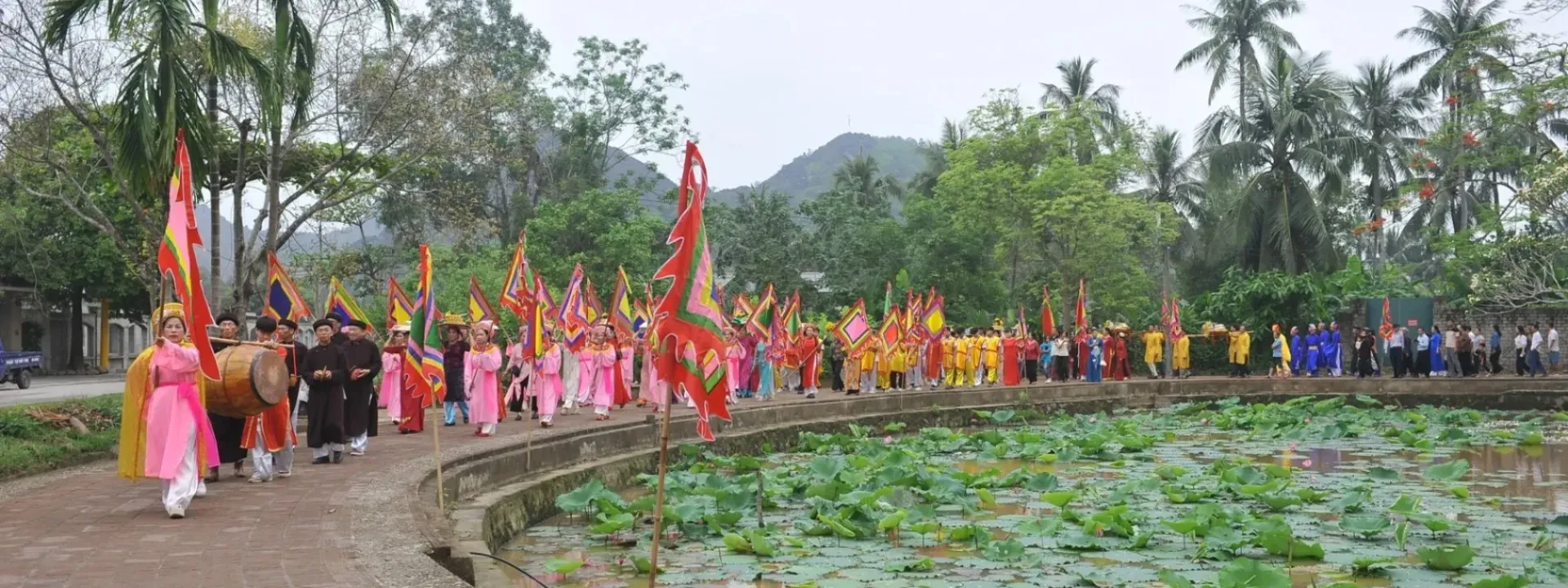 Lễ hội Đền thờ Lê Uy và Trần Khát Chân