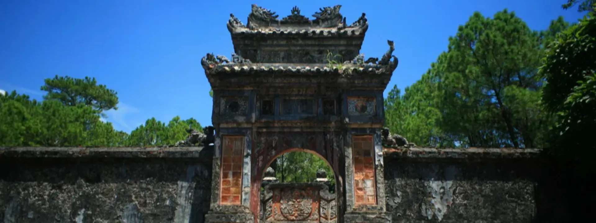 Khiêm Thọ Lăng (Lăng Hoàng hậu Lệ Thiên Anh)