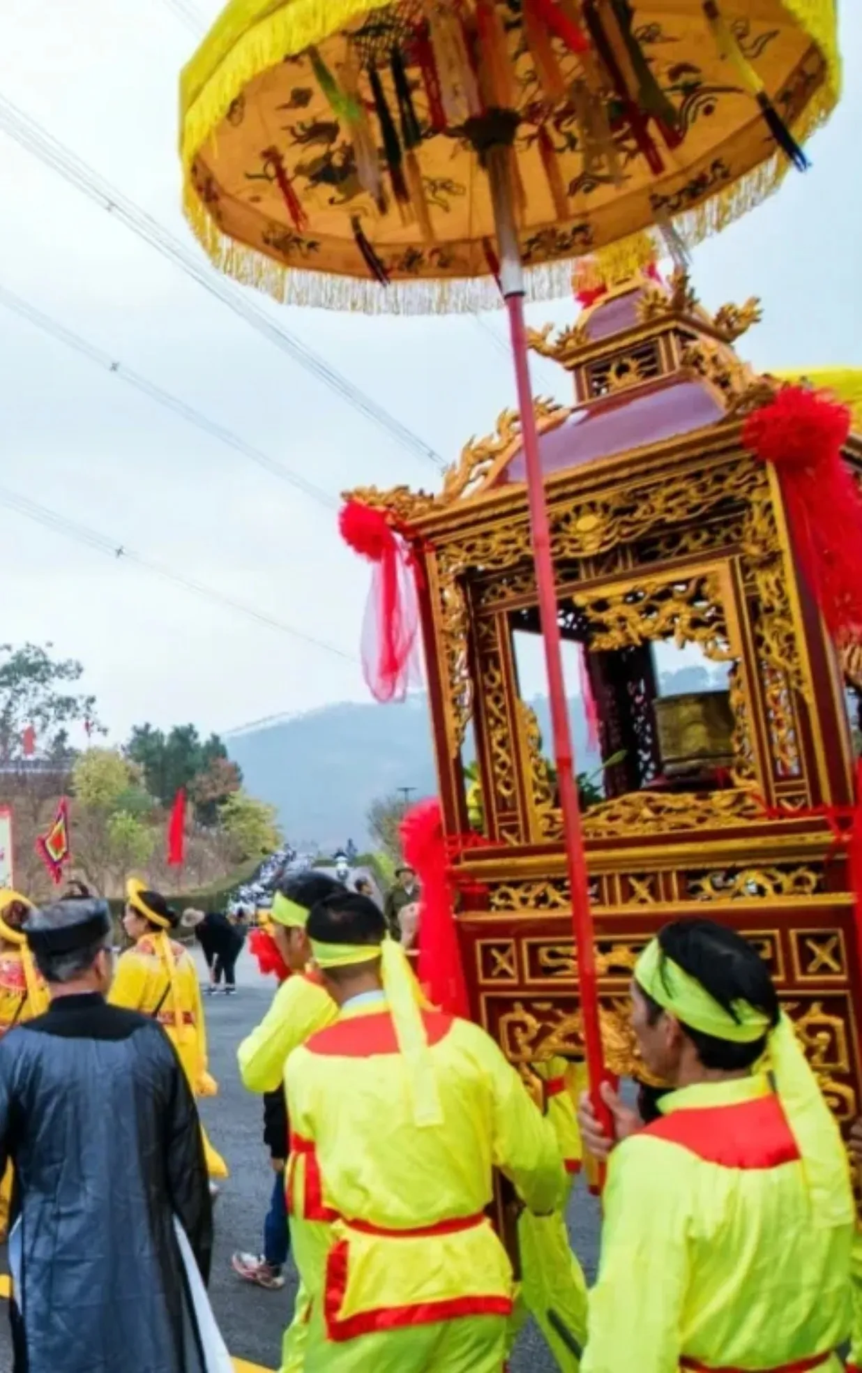 Lễ hội Thái miếu nhà Trần