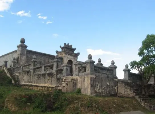 Tổng quan Lăng Thánh Cung